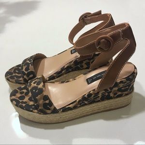 BRAND NEW STEVE MADDEN Leopard Print Sandal